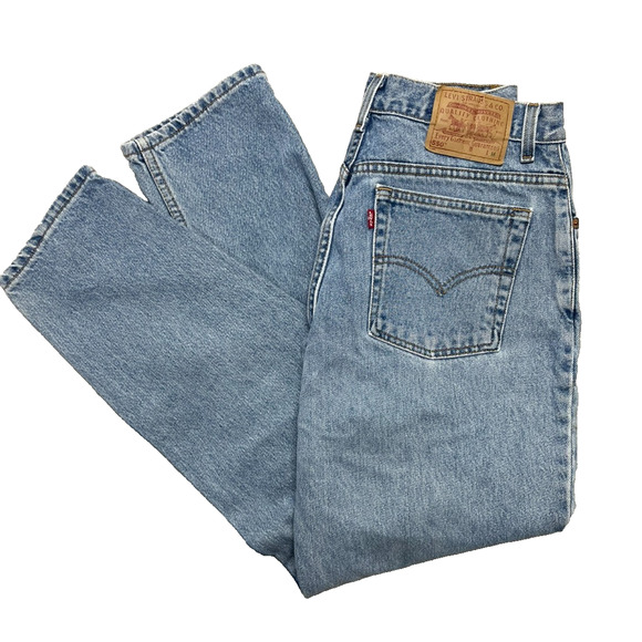 VTG LEVIS 550 Women’s Relaxed Fit Tapered Jeans Sz 14 Reg M Light Wash Made USA - Picture 1 of 12